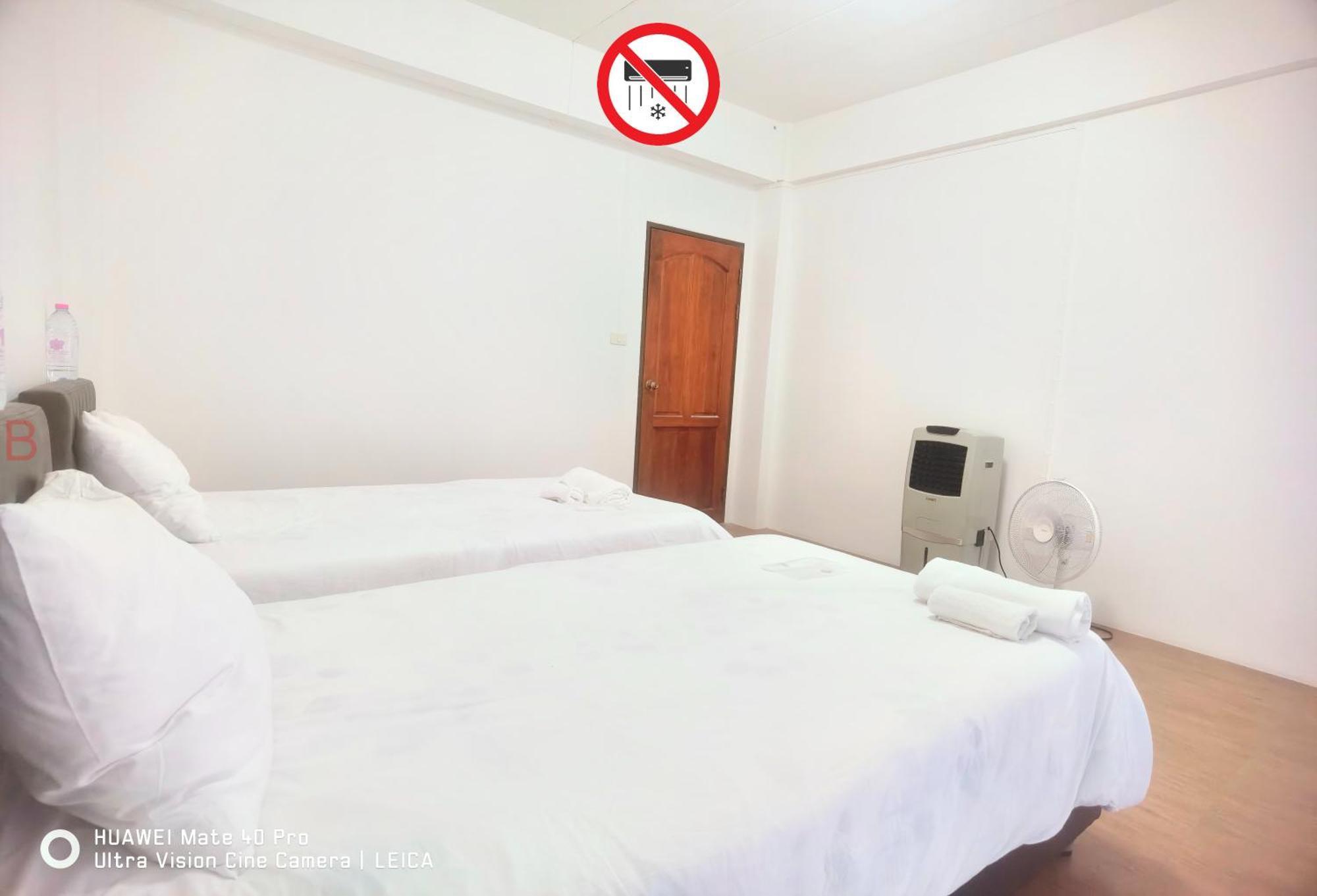 Yyk Hostel 24H Ban Khlong Krang Luaran gambar